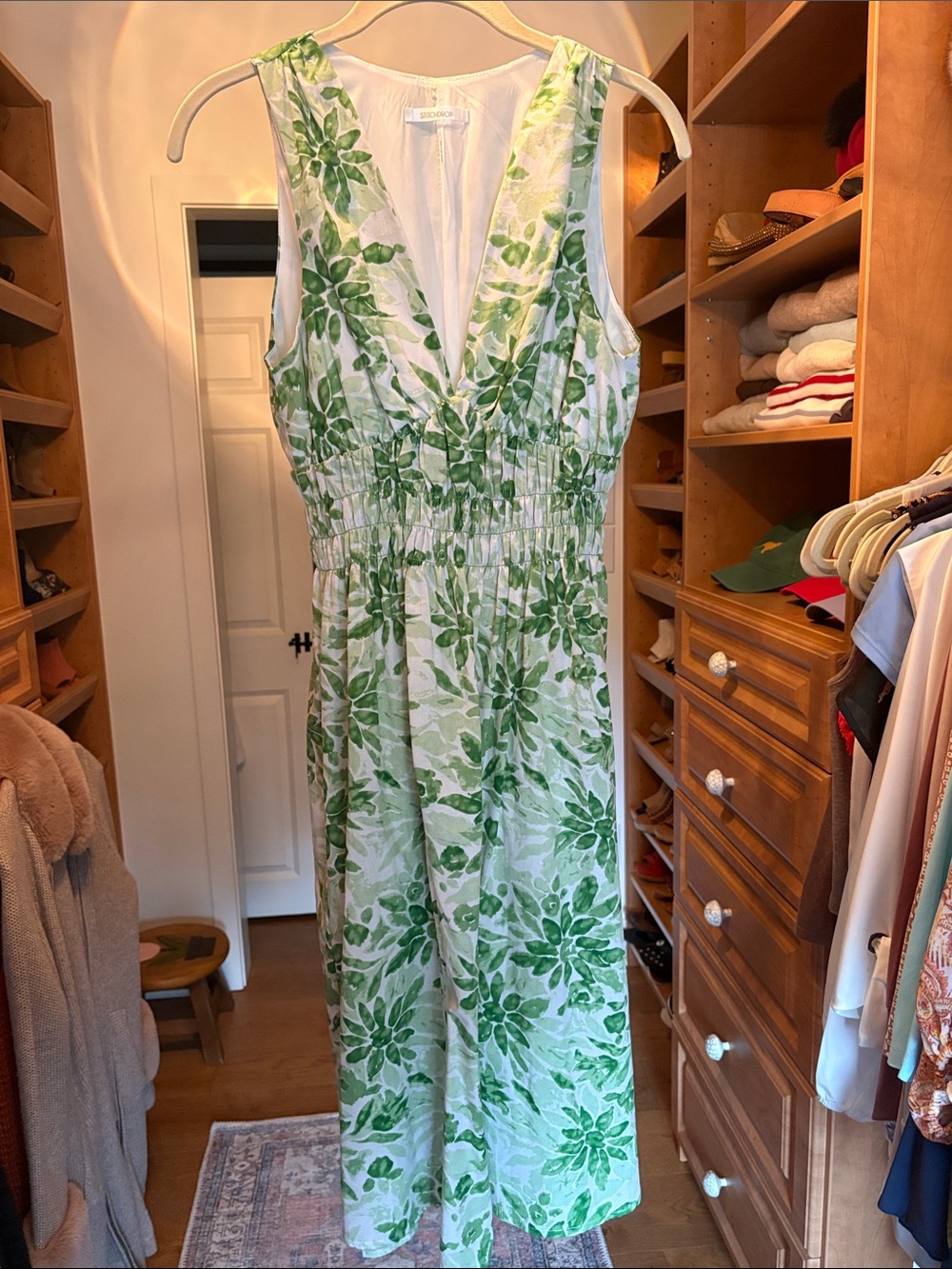 Sleeveless White Maxi Dress with Green Leaf Print